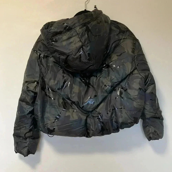 Zara camo  crop puffer hooded jacket - Picture 8 of 8